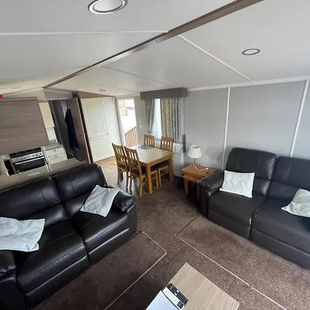 District Stunning בית נופש *